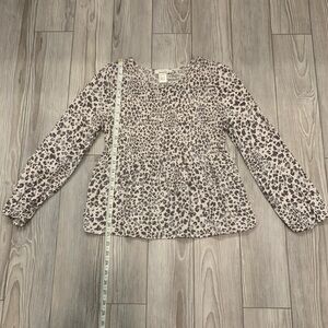 Urban Romantics Leopard Print Long Sleeve Shirt (Size: Medium)